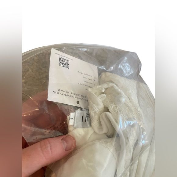 Elegant White boho Maxi Dress NWT - Picture 8 of 8